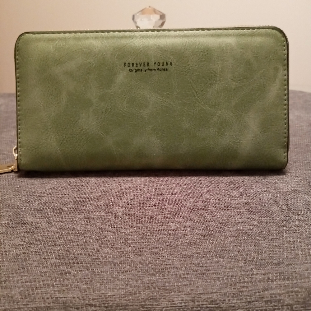 Wallet - Picture 2 of 3